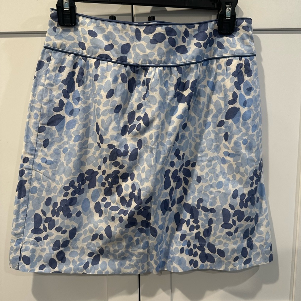 Vineyard Vines Blue and White Bubble Mini Skirt